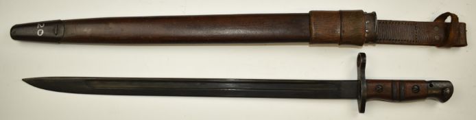 American 1917 pattern sword bayonet with cleaning hole, stamped US 1918 Remington to ricasso, with