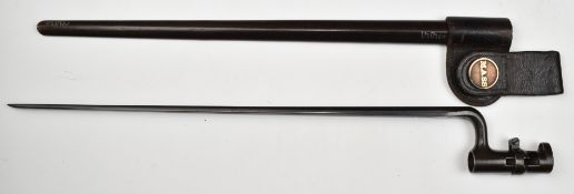 American 1873 pattern socket bayonet stamped Mass US to ricasso, with 43cm blade, scabbard and