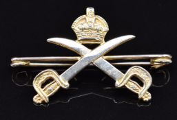 Army Physical Training Corps 9ct gold sweetheart brooch / tie pin, 4.7g