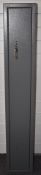 Metal shotgun or rifle cabinet or safe with two sets of keys, 131 x 22 x 21cm