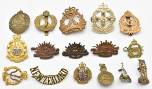 Sixteen Australian / New Zealand badges including Australian Commonwealth Forces, Royal Australian