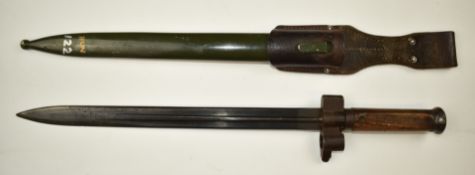 Hungarian 1935 pattern bayonet for the Mannlicher rifle, with cylindrical wooden grips, 6944 to