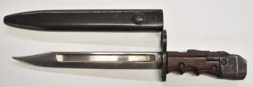 British knife bayonet Number 7 Mk 1 with swivel pommel, 20cm fullered blade and scabbard. PLEASE