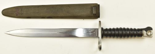 Swiss 1957 pattern SIG assault rifle bayonet stamped V 286809 to ricasso, with 24cm double edged