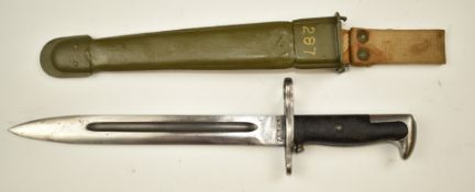 Italian 1943/44 pattern bayonet for the Garrand rifle, stamped 71383 to ricasso, with 25cm