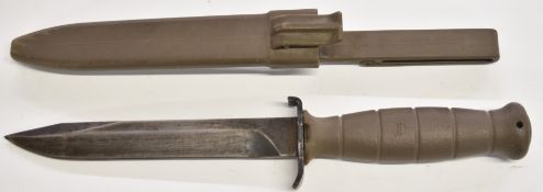 Glock 78 pattern bayonet / survival knife with 16cm blade and scabbard. PLEASE NOTE ALL BLADED ITEMS