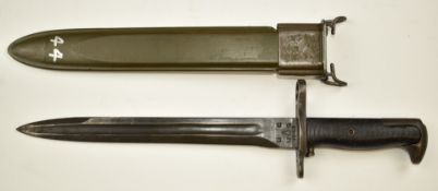 American WW2 M1 knife bayonet for the Garand rifle, with 25cm blade and US 1943 UC to ricasso,