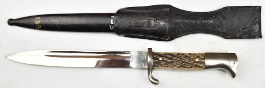 German 1898 pattern bayonet with stag horn grips, Solingen to ricasso, a 20cm blade, scabbard and