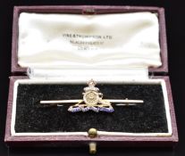 Royal Artillery 9ct gold and enamel sweetheart brooch / tie pin, with box, 2.7g