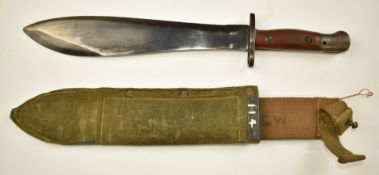 Australian 1944 pattern parachutist's machete bayonet, with wooden grips stamped SLAZ 43, broad