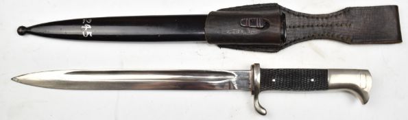 German 1898 pattern walking out bayonet with 25.5cm fullered blade, scabbard and frog. PLEASE NOTE