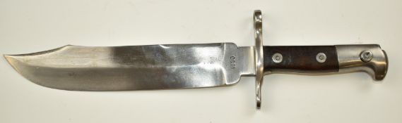 American bayonet with 23cm Bowie blade stamped 1900 US, for use with the 1898 pattern Krag Jorgensen