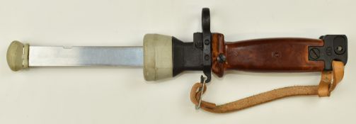 Polish training bayonet for AKM and W288 assault rifles, with retractable 10cm sprung blade.