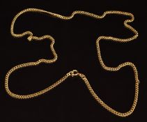 An 18ct gold chain made up of curb links, 17.9g