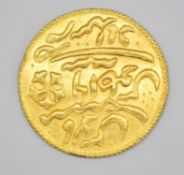 Indian gold half mohur coin (Shah Amam II, British Bengal Presidency) 1765-1947, 4.4g