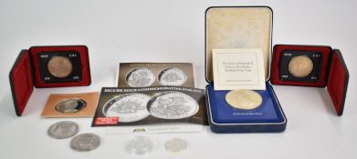 Eight various commemorative and other silver coins including Cook Islands, Grand Canyon, Canada