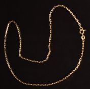 A 9ct gold necklace made up of oval links, length 46.5cm, 4.6g