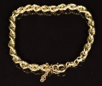 A 9ct gold rope twist bracelet, length 18cm, 5.5g