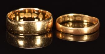 Two 18ct gold wedding bands / rings, one Chester 1896 the other Birmingham 1884, 5.0g, sizes N & M