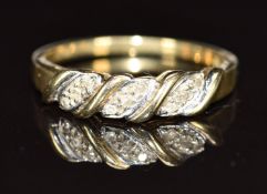 A 9ct gold ring set with diamonds, 2.3g, size O/P