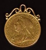An 1895 gold full sovereign with Melbourne Mint mark, in pendant mount, 8.5g