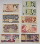 A small collection of banknotes to include Peppiatt WW2 £1 and 10 shilling, Somerset consecutive