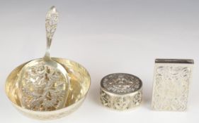 Silver bowl marked 830, width 10cm, Burmese or similar silver pot decorated with deities and a Dutch