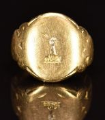 Victorian 18ct gold signet ring, 6.2g, size F