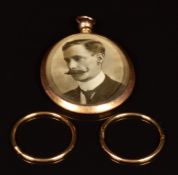 Edwardian 9ct gold locket, Birmingham 1902, and a pair of 9ct gold earrings