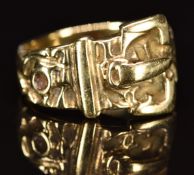 A 9ct gold buckle ring, 9g, size V/W