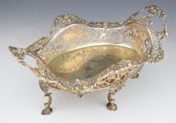 George V hallmarked silver centrepiece basket with pierced and cast decoration of grapes, raised