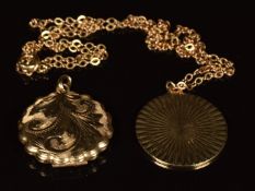 A 9ct gold pendant, 9ct gold locket and 9ct gold chain, 9g