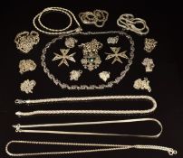 Fifteen silver chains / necklaces