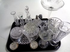 A tray containing assorted glassware to include Edinburgh crystal vases, glass salts, rose bowls,