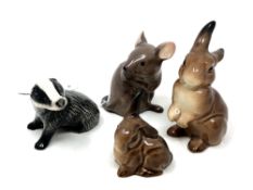 A Beswick china figure : Mouse, model 1678, brown, gloss, height 6 cm,