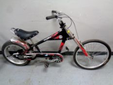 An Schwinn Stingray bike in the form of a chopper,