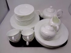 A tray containing 34 pieces of Villeroy and Boch bone china,