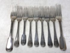 Six silver dessert forks, London 1919 (347.