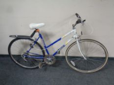 A Lady's Emelle Diamond road bike