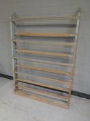A pine plate rack