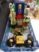 A crate of alcohols to include Martini Asti, Mateus, Lambrusco Rosso,