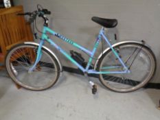 A lady's Rayleigh Montana hybrid bike