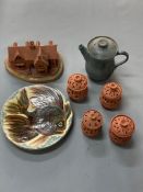 David Belilios : A collection of studio pottery ceramics : un-glazed pots with covers,