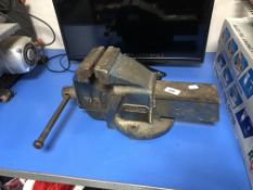 A heavy duty Record vice no.