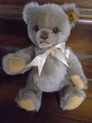A Steiff mohair teddy bear