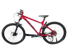 A Norco Fluid front suspension mountain bike.