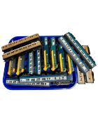 A tray containing Hornby Inter-city 125 OO gauge die cast locomotives and other carriages.