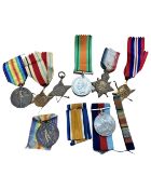 A WWI 1914-15 Star named to 780957 BMDR: T. Pace R.A. and a Victory Medal named to 204367 J.