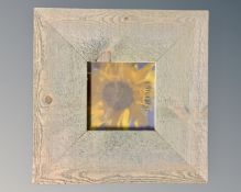 Two crates crates each containing ten Fotolijst 10 cm x 10 cm blue wooden photo frames,