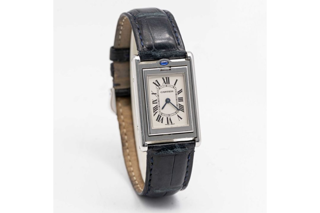 A GENTLEMAN'S SIZE STAINLESS STEEL CARTIER TANK BASCULANTE WRIST WATCH CIRCA 2000s, REF. 2405 - Image 4 of 8